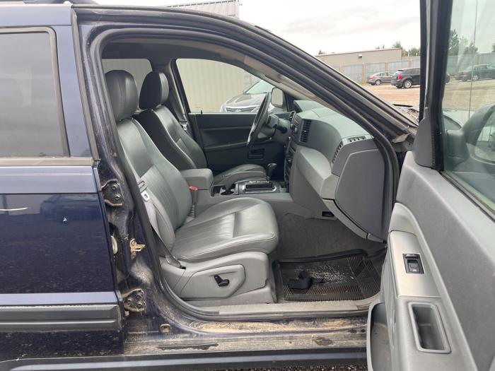 2006 jeep grand-cherokee laredo with 190994 miles for sale near elk-river, minnesota b21f39568f344f52907ef48722936359.jpeg