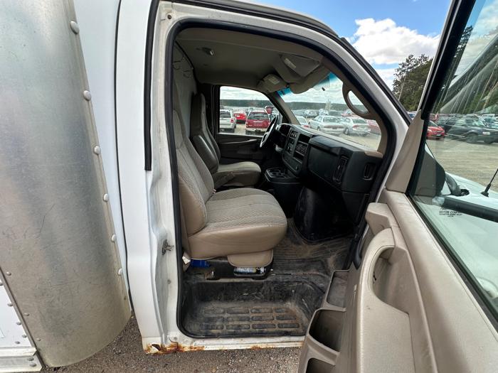 2008 chevrolet express g3500 with 188906 miles for sale near elk-river, minnesota b244d3692a3645e884190d0c5d440789.jpeg
