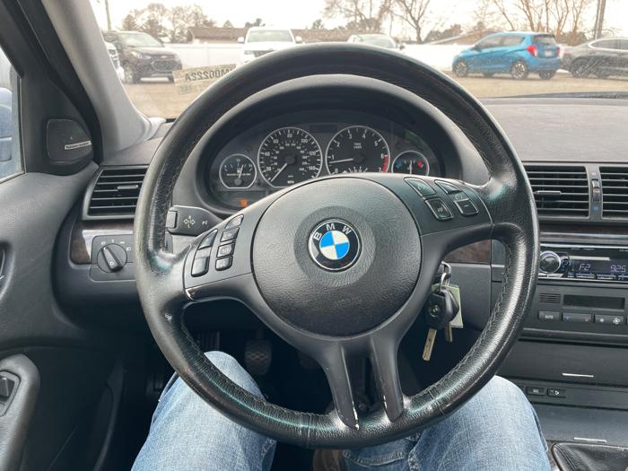 2002 bmw 3-series 330i-sedan with 161103 miles for sale near fridley, minnesota b2559760c9484ce8b1cd459ad9762207.jpeg