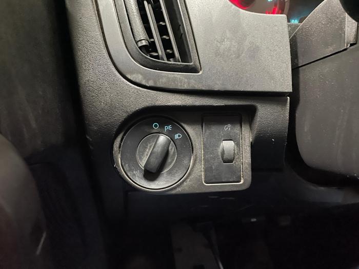 2008 ford focus se with 153948 miles for sale near elk-river, minnesota b26e00c10536479b9f980a44afec7291.jpg