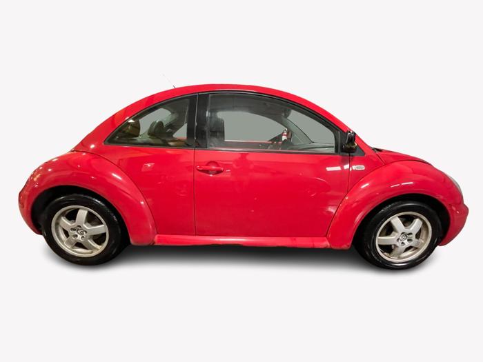2000 Volkswagen New Beetle