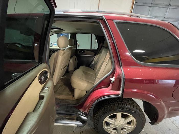 2006 buick rainier cxl-awd with 218269 miles for sale near elk-river, minnesota b29b87ca35f1470da017dcd91afa37b2.jpeg
