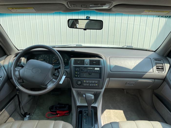 1997 toyota avalon with 195058 miles for sale near elk-river, minnesota b2a94a7b6f044f5baf8999d8f7867420.jpeg