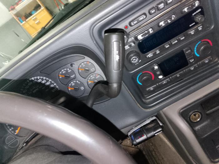2003 chevrolet suburban 1500-4wd with 287351 miles for sale near elk-river, minnesota b30284a29b184d92bd22e275c4c23b38.jpg