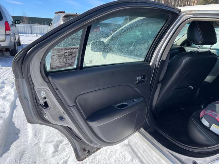 2012 ford fusion sle with 93620 miles for sale near elk-river, minnesota b303e3dc6dc94eba8eb4b7c12cdf547e.jpg