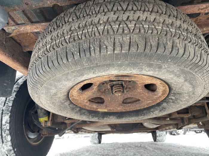 2004 chevrolet suburban 1500-4wd with 177654 miles for sale near fridley, minnesota b347303b26454383a7bd0a6c05295699.jpeg