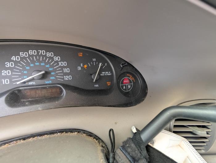 2001 buick century custom with 127636 miles for sale near elk-river, minnesota b36052d59c4e422e84192a0ce3815b10.jpg