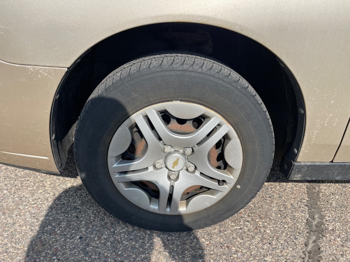 2007 chevrolet malibu ls with 136167 miles for sale near fridley, minnesota b37bf3d4fc3946da8e461ec32177d8d0.jpeg