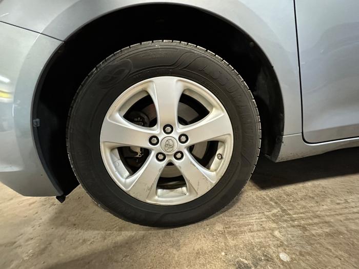 2012 toyota sienna le-fwd-8-passenger-v6 with 212328 miles for sale near elk-river, minnesota b385f7e7a59d4503ad1a089747cb72bc.jpeg