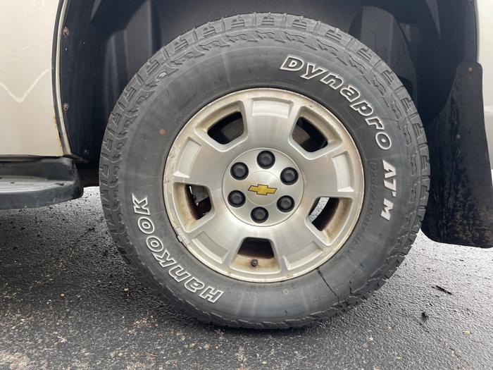 2007 chevrolet tahoe ls-4wd with 188898 miles for sale near white-bear-lake, minnesota b38abed346e149b69c55496edb4ee38a.jpeg