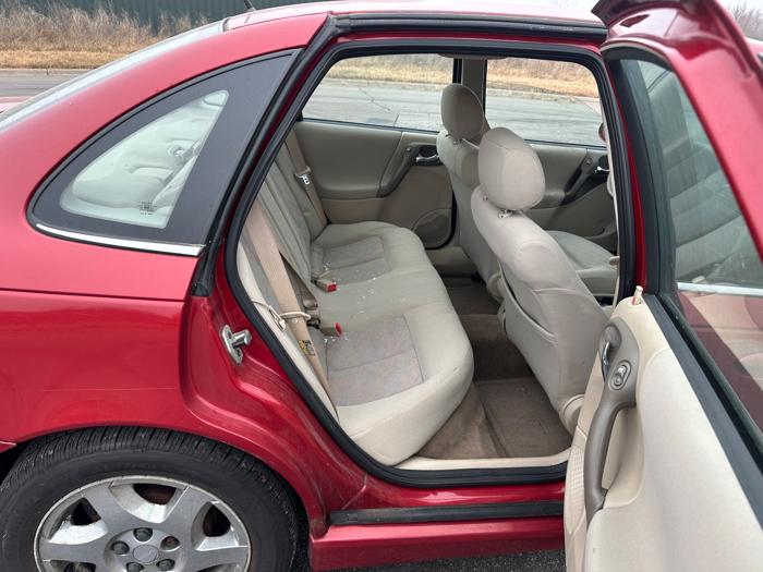 2003 saturn l-series-sedan l200 with 109351 miles for sale near elk-river, minnesota b39d806a1d4b4cc985e8754063f029d5.jpeg