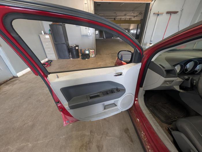 2007 dodge caliber r-t-awd with 150699 miles for sale near elk-river, minnesota b3dfe2a1cafe4c8ba212459e5797385f.jpg