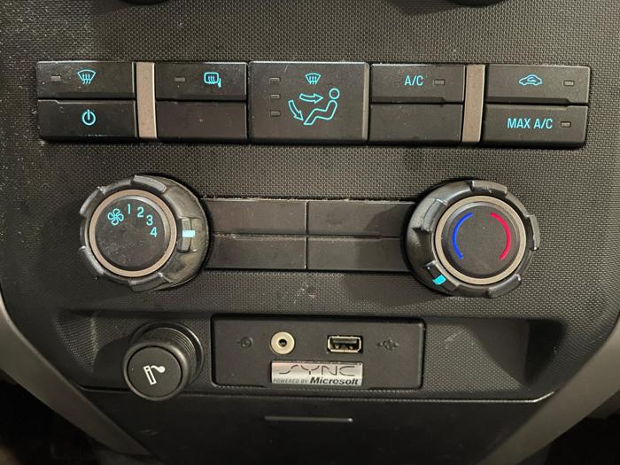 2009 ford f-150 xlt with 195120 miles for sale near elk-river, minnesota b3e1f23e030e4cfb8aa723409c8e83b2.jpg