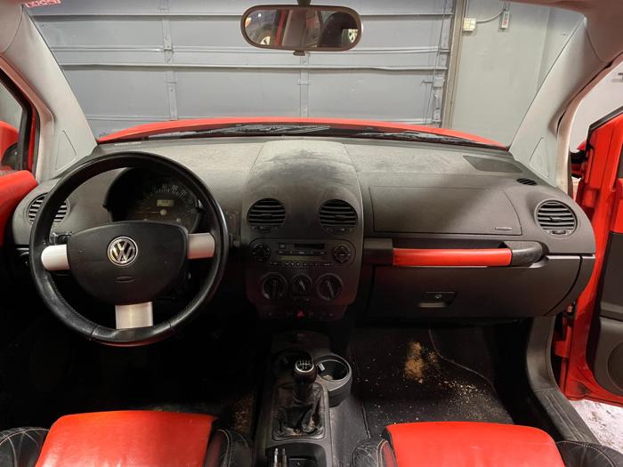 2002 Volkswagen Beetle