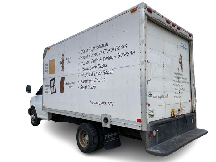 2006 chevrolet express g3500 with 121772 miles for sale near elk-river, minnesota b4361c6ed44e42739da35dc7223d47de.jpg