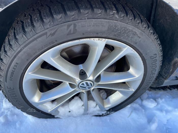 2006 volkswagen passat with 180436 miles for sale near elk-river, minnesota b43c0ef785cf44ca86b43c5efcdb5de7.jpg