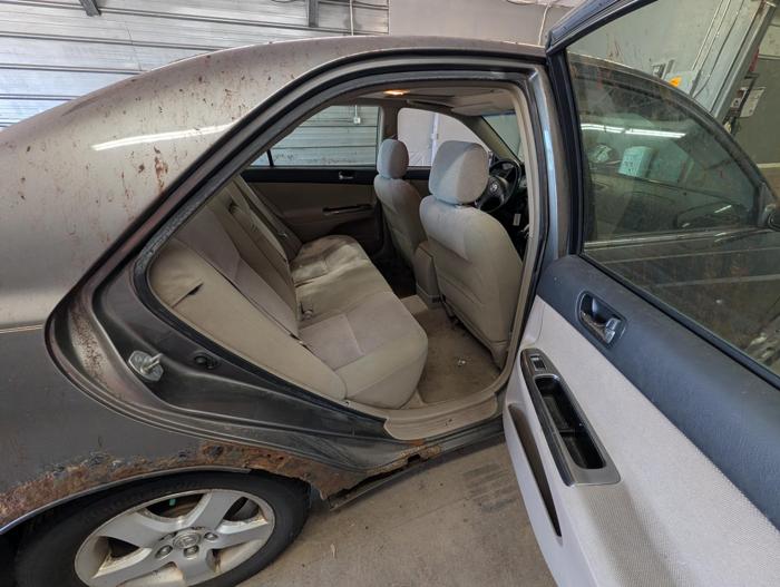 2003 toyota camry le with 157175 miles for sale near elk-river, minnesota b44335d54dd84c3092df1079d37991ae.jpg