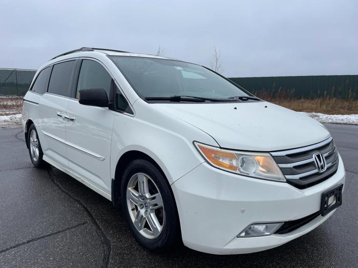 2012 honda odyssey touring-touring-te with 227117 miles for sale near elk-river, minnesota b443ff6216254b10b27f4e21e2764e91.jpg