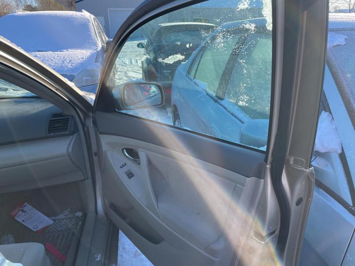 2011 toyota camry base with 203407 miles for sale near elk-river, minnesota b4523f8dea8f4bb5b13bf167d73b5b07.jpg