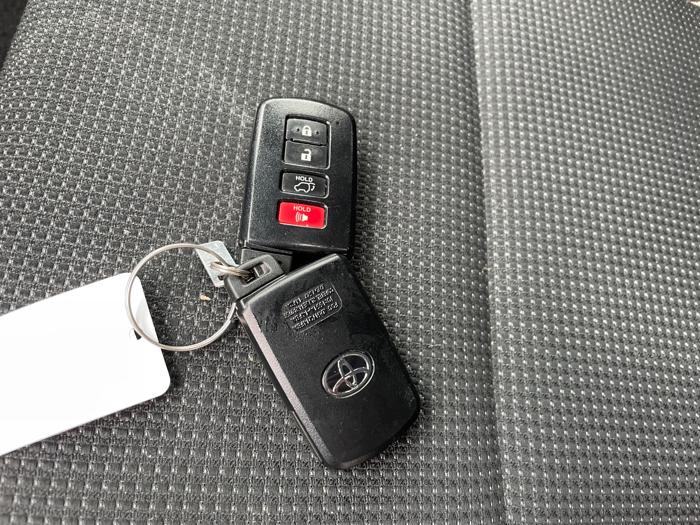 2018 toyota rav4 xle-awd with 22940 miles for sale near elk-river, minnesota b4aa9b1f42e945d09c5ff214c1def287.jpeg