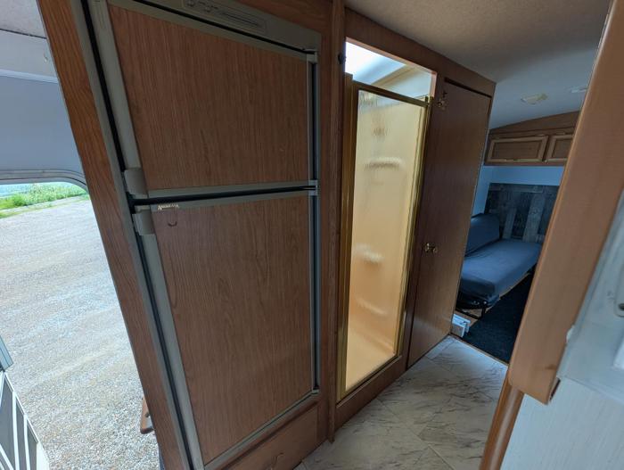 1997 ford econoline with 45653 miles for sale near elk-river, minnesota b4af8adb7ac945f095e13d6829855095.jpg