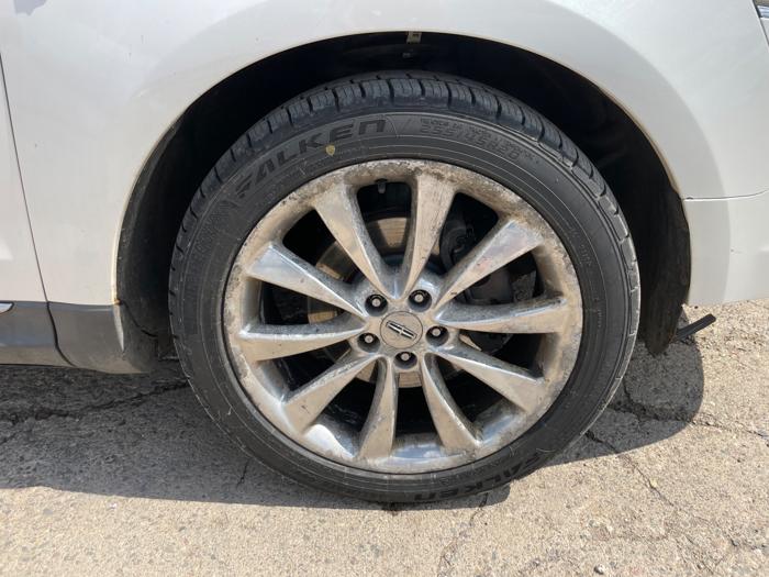 2012 lincoln mkt 3.5l-with-ecoboost-awd with 155663 miles for sale near elk-river, minnesota b4bcc8b9510643bf86d25c100fdaf62e.jpeg