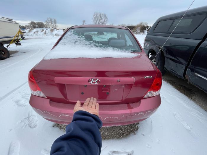 2005 hyundai elantra gls for sale near elk-river, minnesota b4f4d771f468433eb9e7a5ea88b80df1.jpg