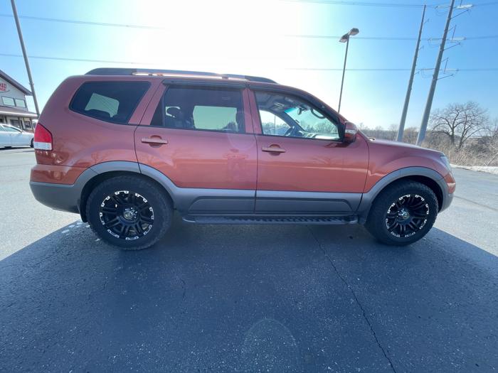 2009 kia borrego ex-v8-4wd with 221382 miles for sale near clearwater, minnesota b5468f0aedc94651a167411e64056892.jpeg