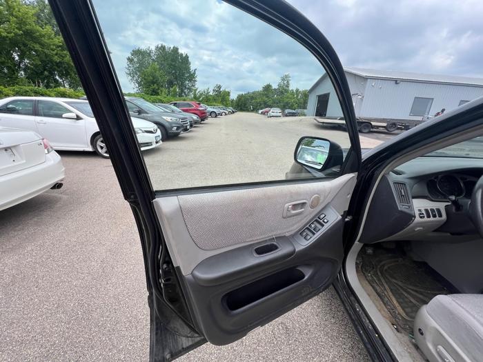 2003 toyota highlander v6-4wd with 200874 miles for sale near savage, minnesota b5613b19e73b4dcdbba62ed0ffe00883.jpeg