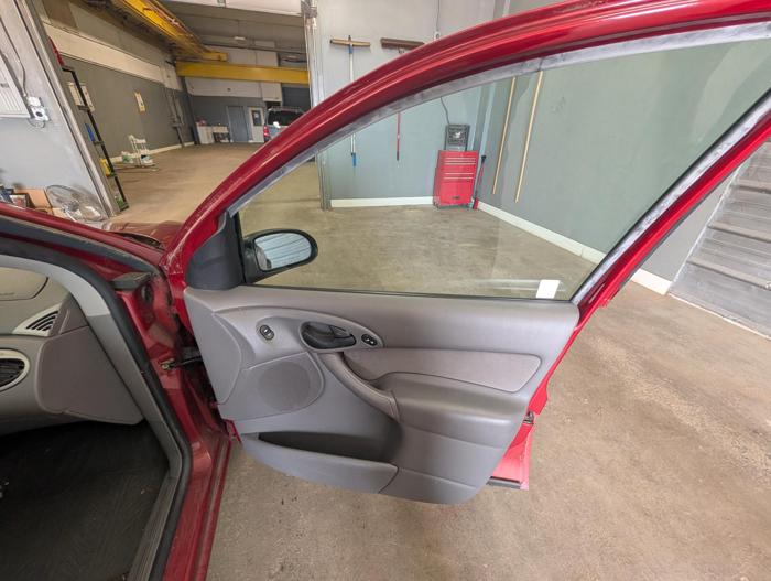 2002 ford focus zx5 with 80328 miles for sale near elk-river, minnesota b59f6d1f6a3a4765bf8aafb91b2f8eb7.jpg