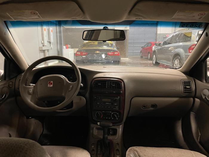 2002 Saturn LW
