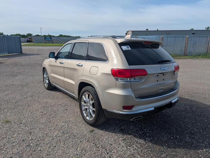 2014 jeep grand-cherokee summit-4wd with 200569 miles for sale near elk-river, minnesota b5b309031eb74a67990dc10c05a9d7ae.jpg