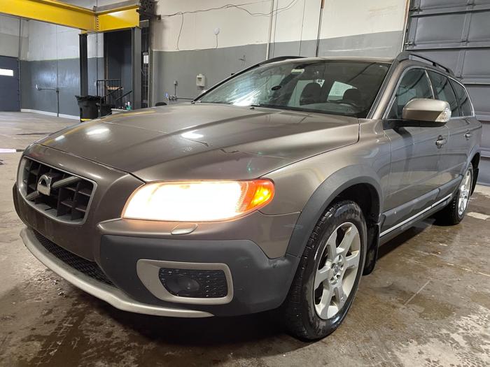 2010 volvo xc70 x with 216470 miles for sale near elk-river, minnesota b5cb3948636b474e86d53991763fcb8b.jpg