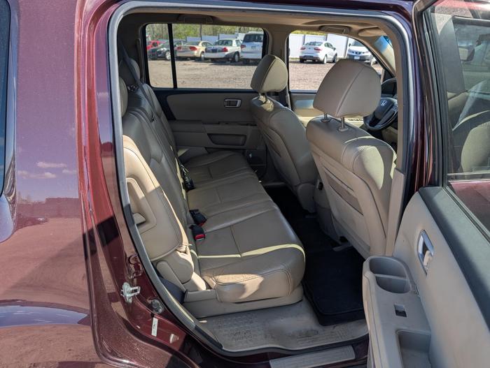 2011 honda pilot ex-l-4wd-5-spd-at with 153904 miles for sale near elk-river, minnesota b5d629d8b1894fd08c204d84d150bada.jpg