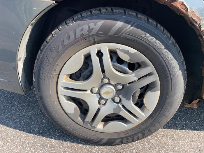 2008 chevrolet malibu-classic ls with 214265 miles for sale near elk-river, minnesota b5ead68fc0ba4ec1837f4d5296c1d257.jpeg
