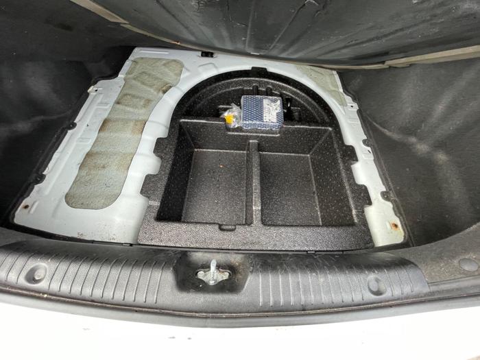 2014 hyundai accent gls-4-door with 168208 miles for sale near elk-river, minnesota b60a96c58e0643a99858e5673c991513.JPG