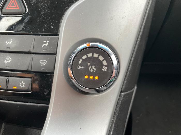 2013 chevrolet cruze 2lt-auto with 168391 miles for sale near elk-river, minnesota b632c1a9ae4f4bcba8e0a8933b932b67.jpeg