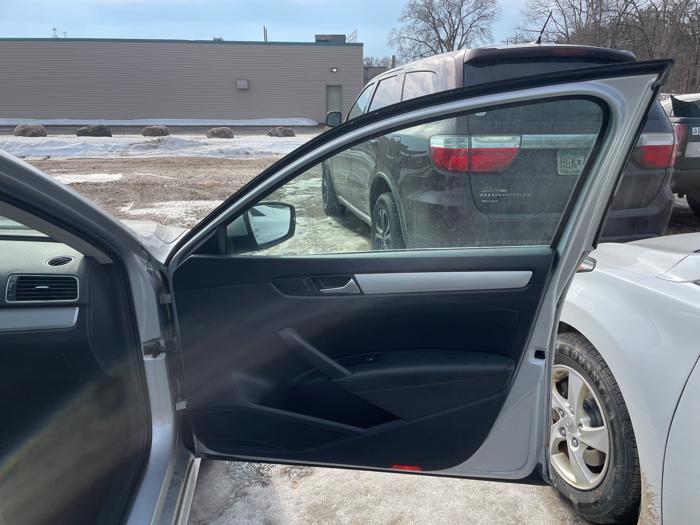 2013 volkswagen passat 2.5l-se-at with 109004 miles for sale near rice, minnesota b677dd15776a46b69dea8487f6282a3c.jpeg