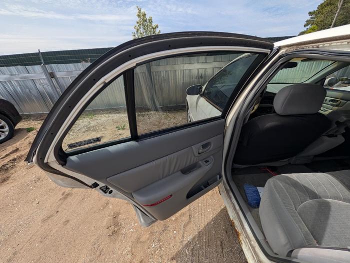 2001 buick century custom with 127636 miles for sale near elk-river, minnesota b68300b6c99544799b3d492efc5df71d.jpg