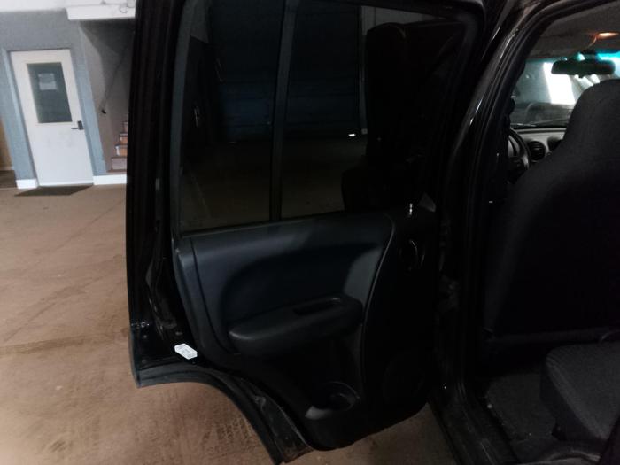 2004 jeep liberty sport-4wd with 146977 miles for sale near elk-river, minnesota b6a3406b337f401aad8c6ac94864e76c.jpg