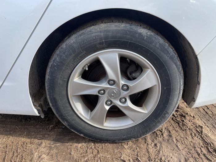 2015 hyundai elantra limited with 111174 miles for sale near rice, minnesota b6b6c751154c4203b97c48dbd3c5cf0f.jpeg