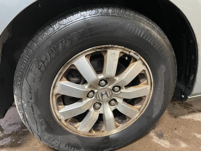 2009 honda odyssey ex with 193114 miles for sale near elk-river, minnesota b6c9e1c25ffb445db76ad85449311e75.jpg