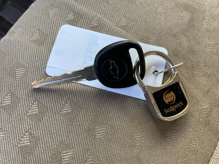 2008 chevrolet uplander ls-ext.-1ls with 228328 miles for sale near elk-river, minnesota b6d186f8811c417fa2b698bf81fa9d33.jpeg