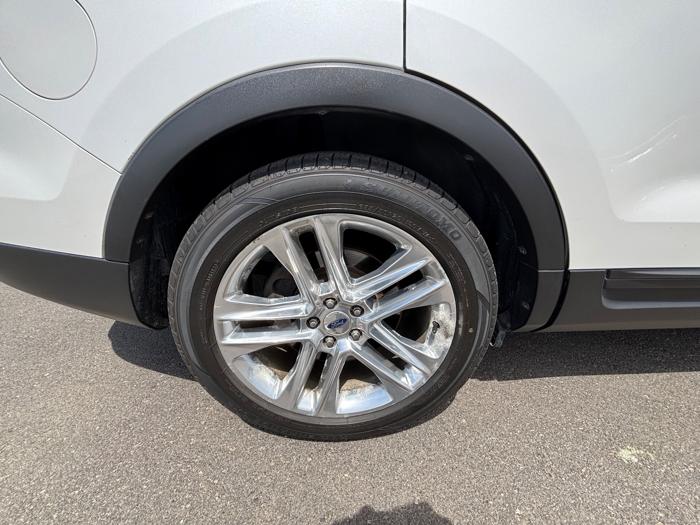 2013 ford explorer sport-4wd with 135464 miles for sale near savage, minnesota b70f057883c44a1db19cb3dc526f9b88.jpeg