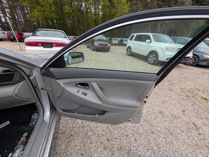 2010 toyota camry le-6-spd-at with 117426 miles for sale near elk-river, minnesota b752d770ccc7492fb3202a561f919842.jpg