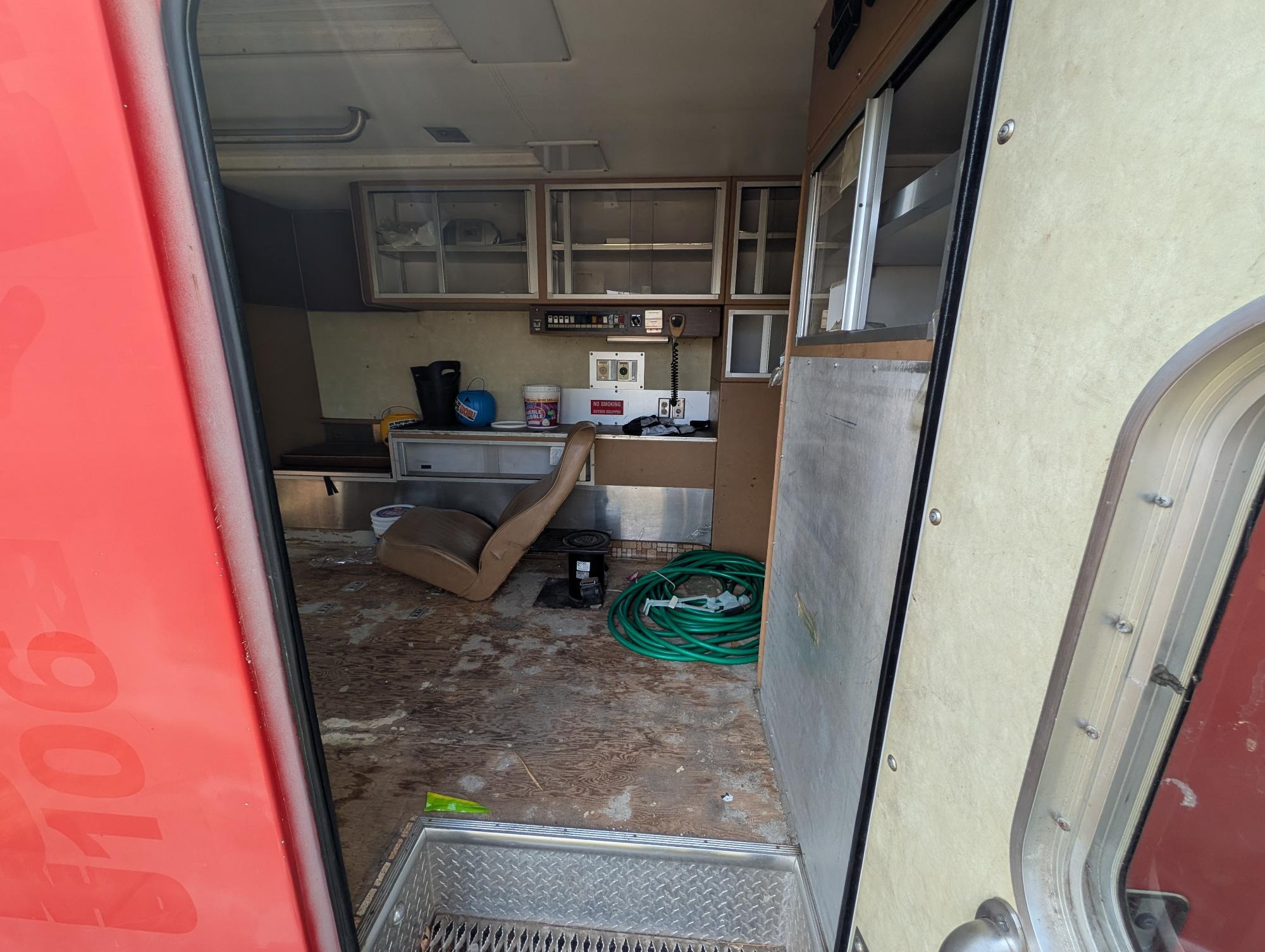 1989 ford econoline e350 with 40858 miles for sale near ramsey, minnesota b75dbe735be148a098baf4c83e201a59.jpg
