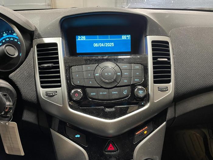 2015 chevrolet cruze 1lt-auto with 177421 miles for sale near elk-river, minnesota b79c937040c24127aa996d80da3abcdb.jpg