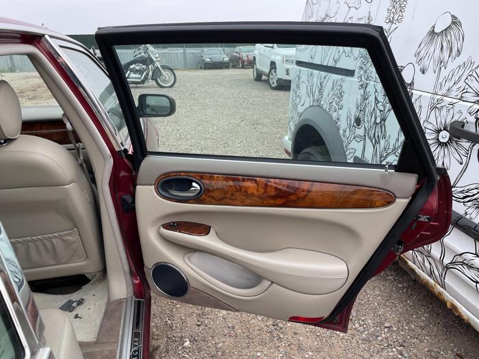 1998 jaguar xj-sedan xj8 with 122279 miles for sale near elk-river, minnesota b7bd4cd3d8444a97848d9b108ce37e55.jpg