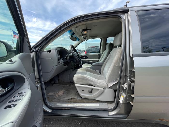 2006 chevrolet trailblazer ls-4wd with 181432 miles for sale near cohasset, minnesota b7de80ba8687479bb298fdcf4542bd88.jpeg