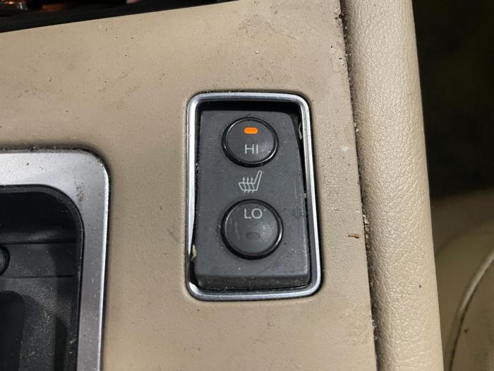 2005 acura rl with 238351 miles for sale near elk-river, minnesota b7e5c803de664b58bdf2563882813682.jpg
